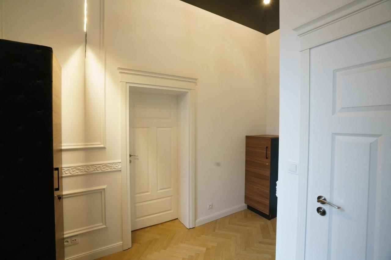 Prestige Apartment Rynek Kielce Esterno foto