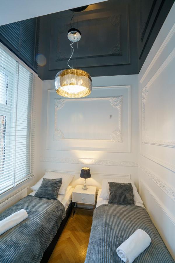Prestige Apartment Rynek Kielce Esterno foto