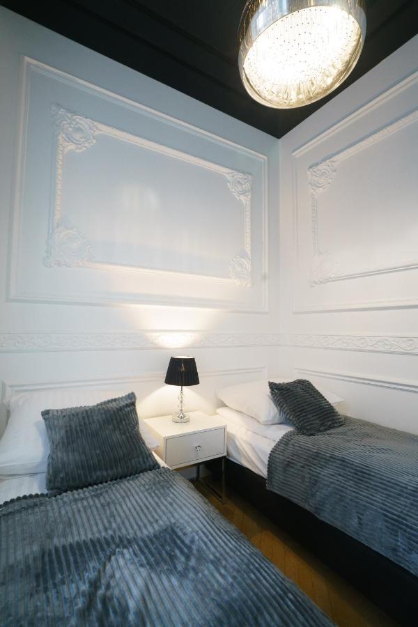 Prestige Apartment Rynek Kielce Esterno foto